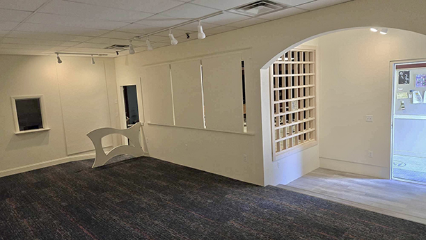 Community artists gallery: Harold Stevens Gallery- empty
